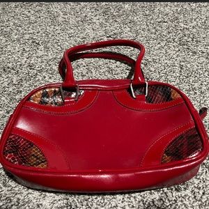 VINTAGE RED BARBARA MILANO PATENT FAUX SNAKESKIN PURSE